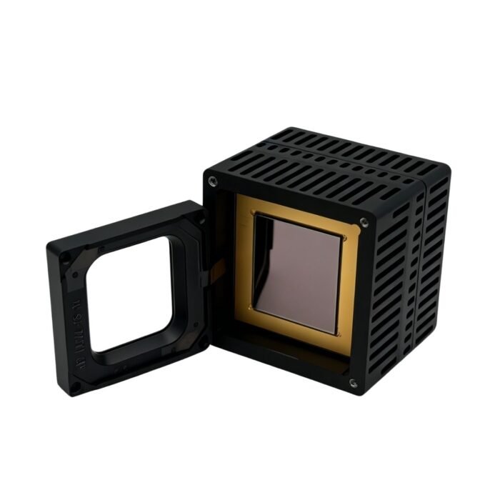Details photos of the infrared thermal imaging module